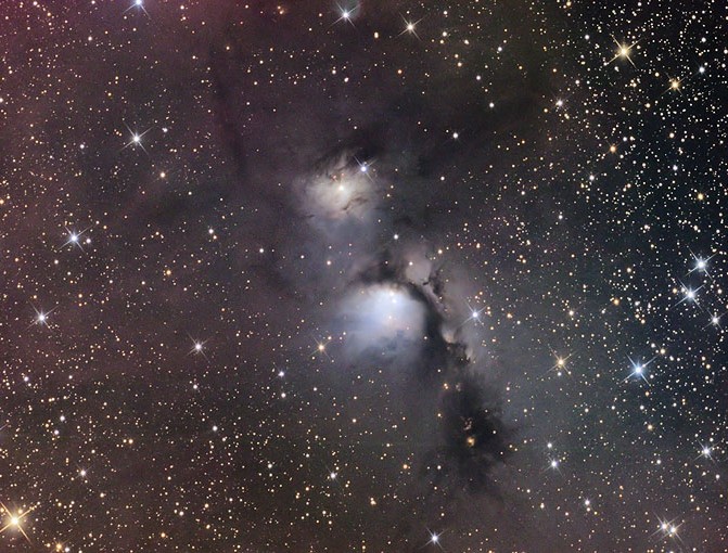 interstellar-dust-clouds-in-the-constellation-of-orion